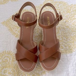 SODA Brown Wedges - BRAND NEW! Size 7